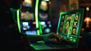 Filipino players enjoying 777 Casino games on mobile